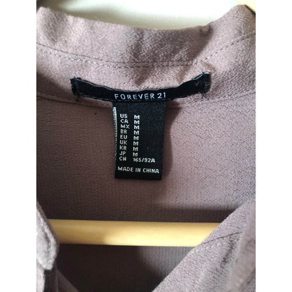 Forever 21 button down shirt - Picture 3 of 4